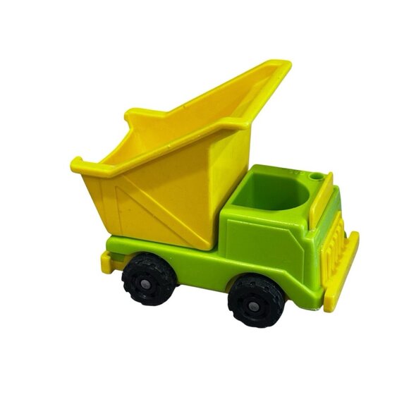 1976 Fisher Price Little People LIFT DUMP TRUCK Yellow Green Toy Retro Gift - Picture 1 of 5